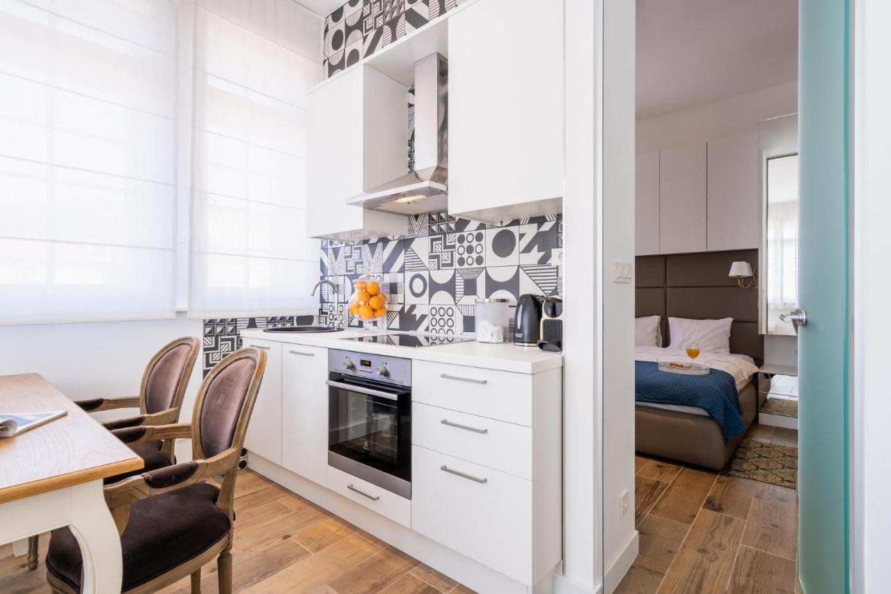 Ah Design Apartments Deluxe Опатия Экстерьер фото
